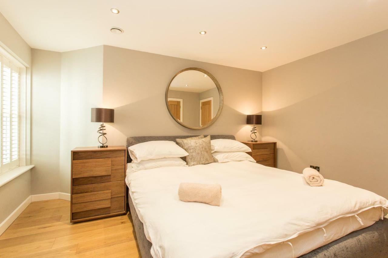 The Sweet Mews - Large 4Bdr Home London Kültér fotó