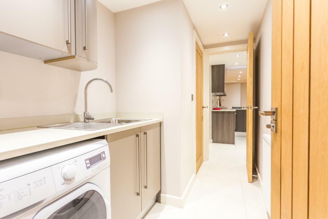 The Sweet Mews - Large 4Bdr Home London Kültér fotó