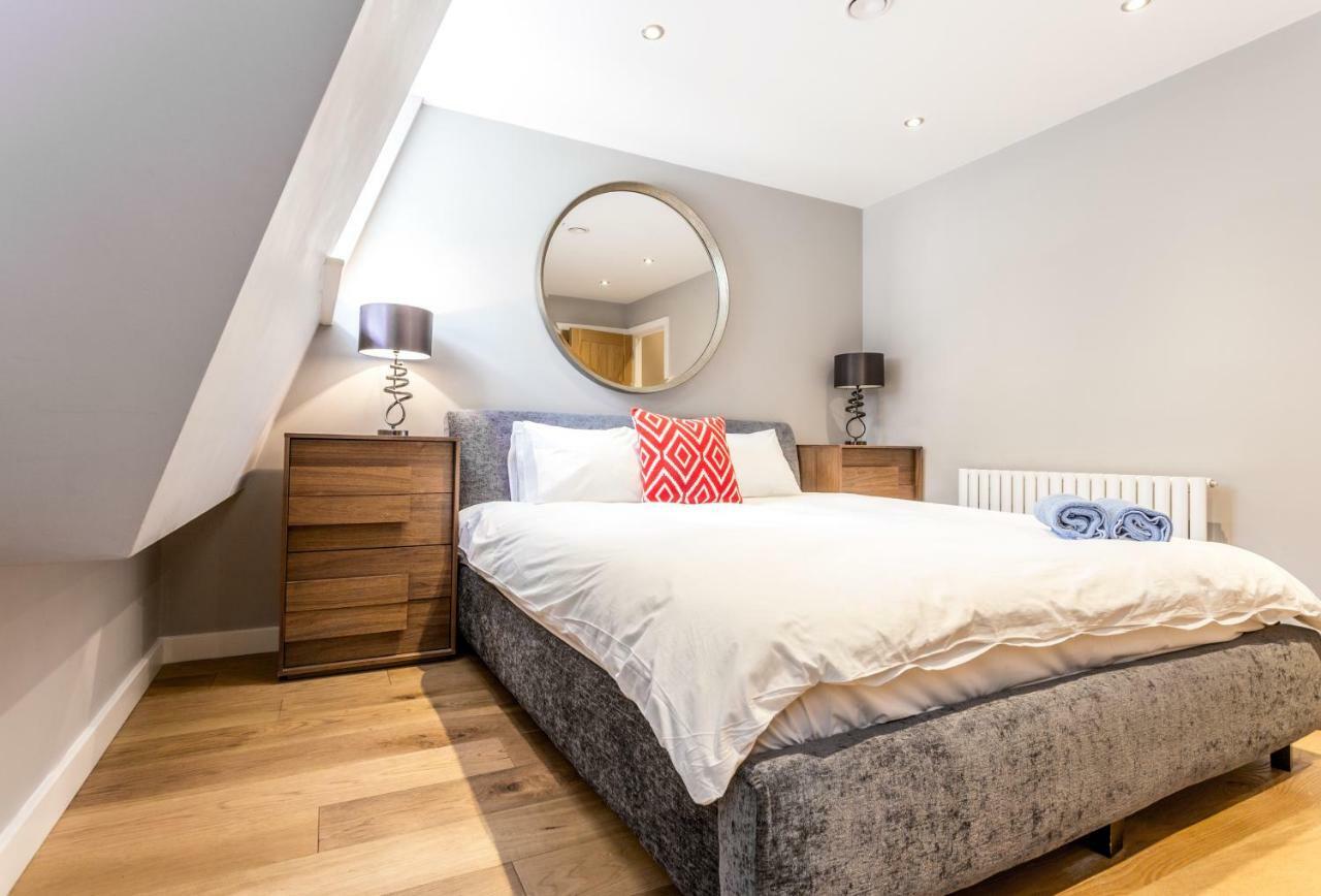 The Sweet Mews - Large 4Bdr Home London Kültér fotó