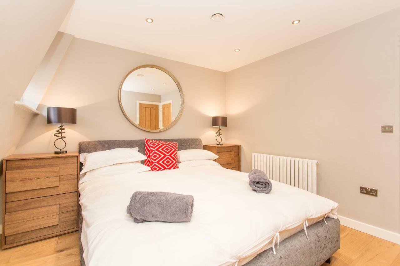 The Sweet Mews - Large 4Bdr Home London Kültér fotó