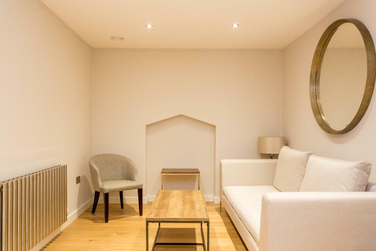 The Sweet Mews - Large 4Bdr Home London Kültér fotó